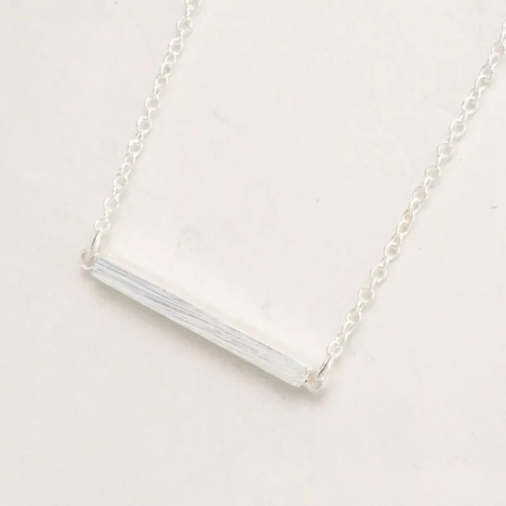 NEW Silver Tone Single Horizontal Bar Necklace - Picture 6 of 6